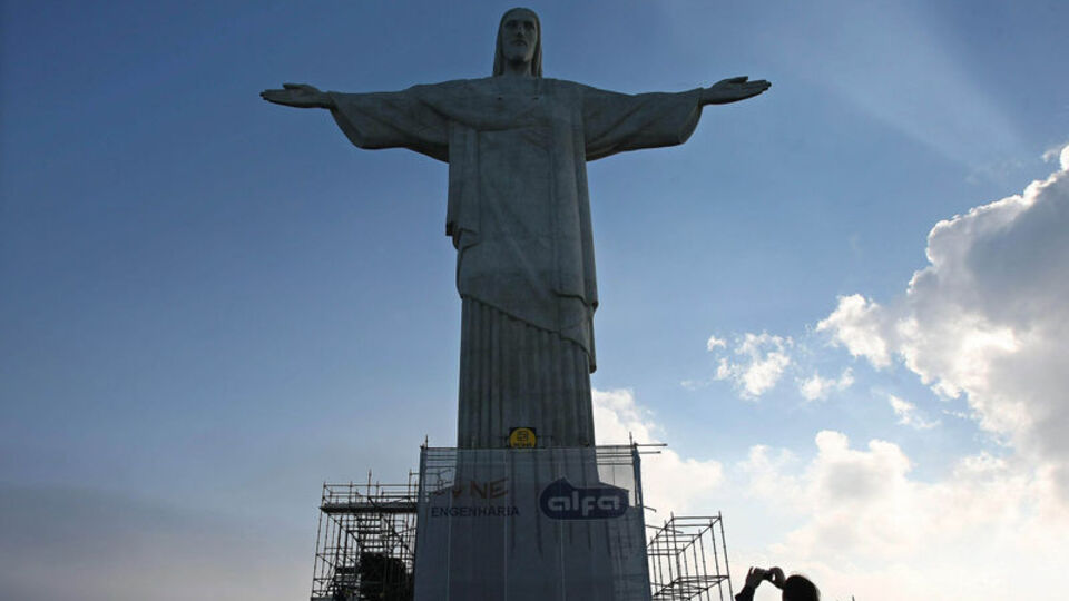 En yüksek İsa heykeli dikildi - GALERİ