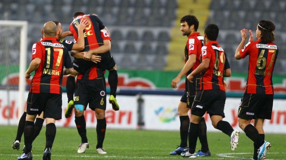 Sakatlar can sıkıyor!