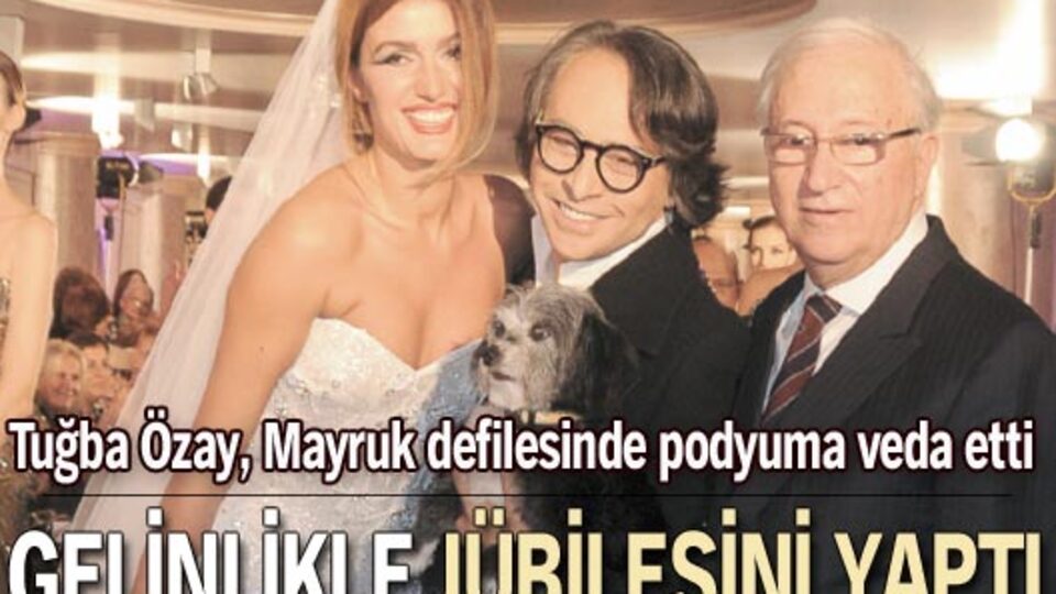 Mayruk defilesinde podyuma veda etti