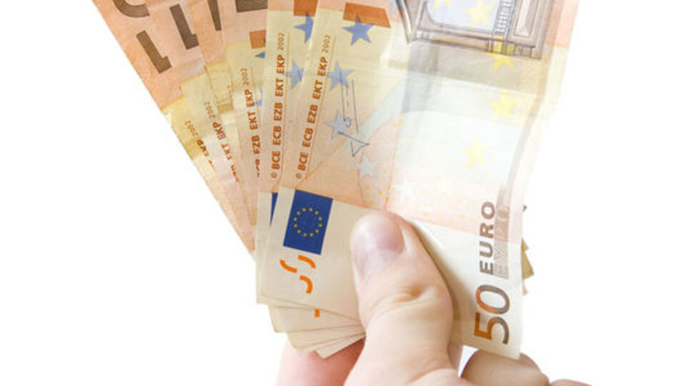 Kredi borcu olanları rezil ediyorlar!