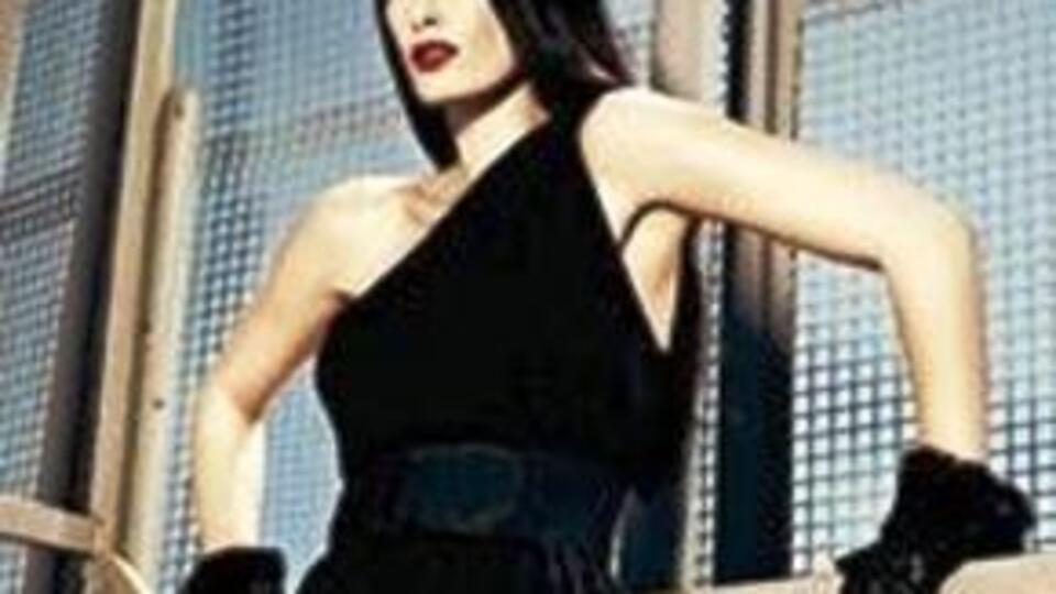 Gamze Özçelik ekranlara dönüyor