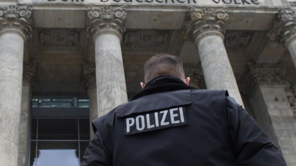 Almanya 'Cüneyt'in arkadaşını arıyor