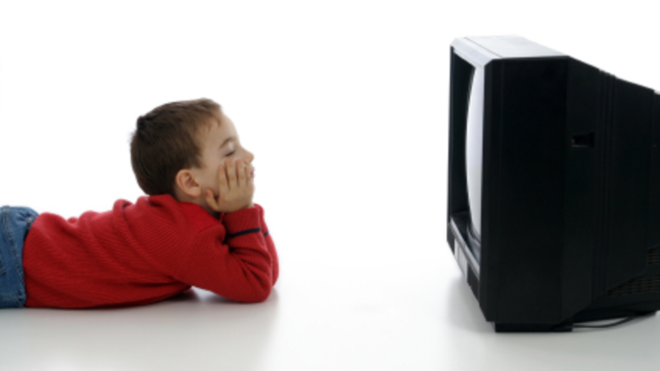 Her 5 çocuktan 4'ü porno izliyor