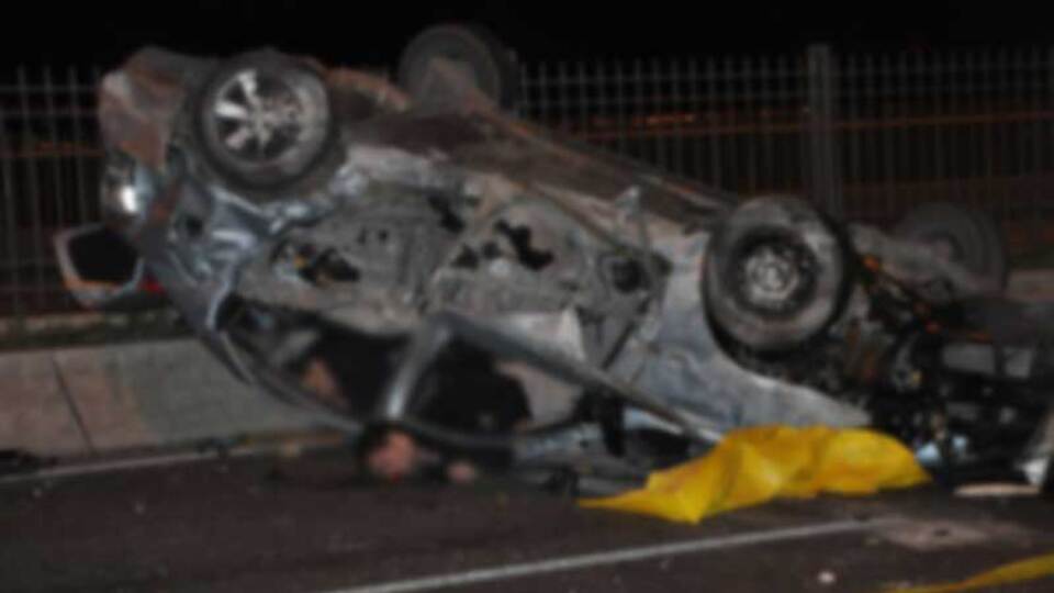 İzmir'de aşırı hız 5 can aldı!