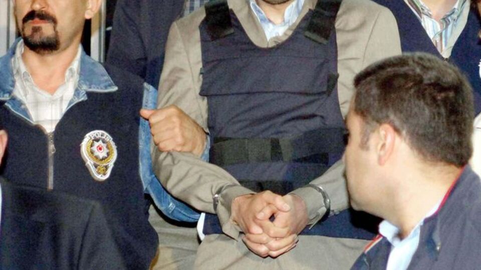 Alparslan Arslan avukatlarını okutmuş