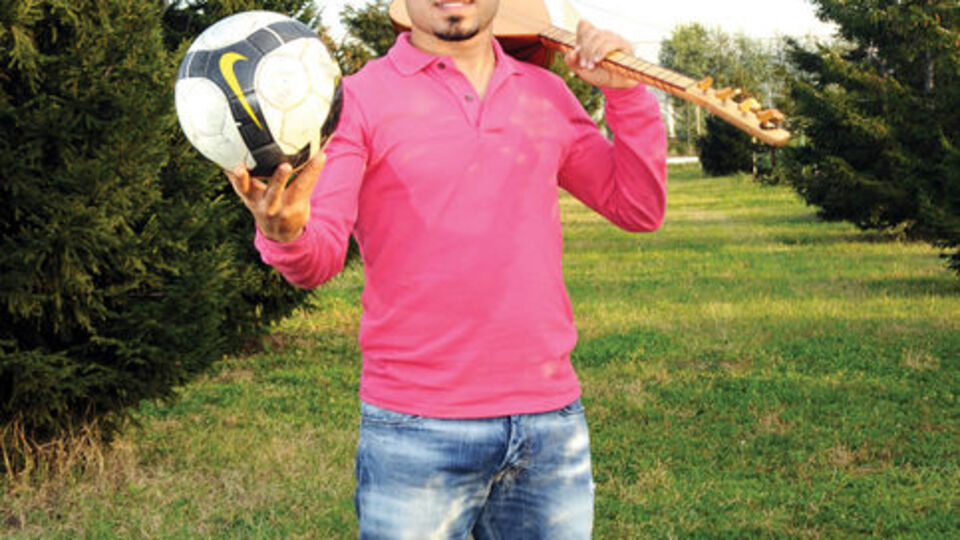 Kazandığı ilk parayla ev aldı!