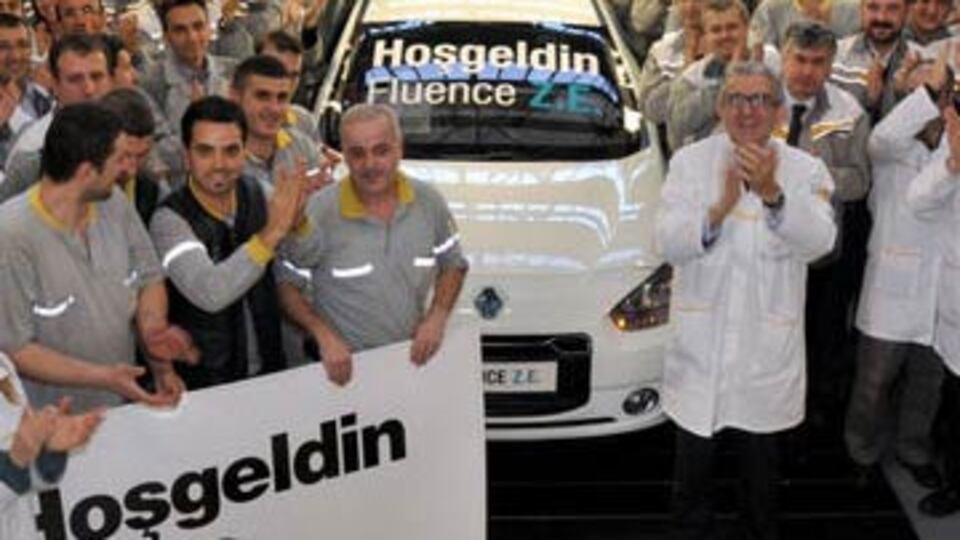 Fluence ZE'nin ön seri üretimleri başladı
