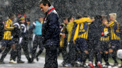 Kanarya deplasmanda gülemiyor!