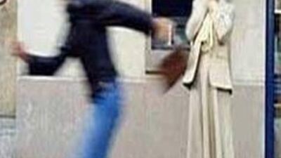 Sağır ve dilsiz kıza gasp!