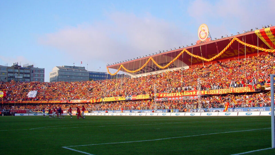 Ali Sami Yen'e veda şarkısı!