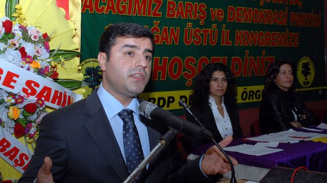 "Fotoğrafın tümüne bakılmalı"