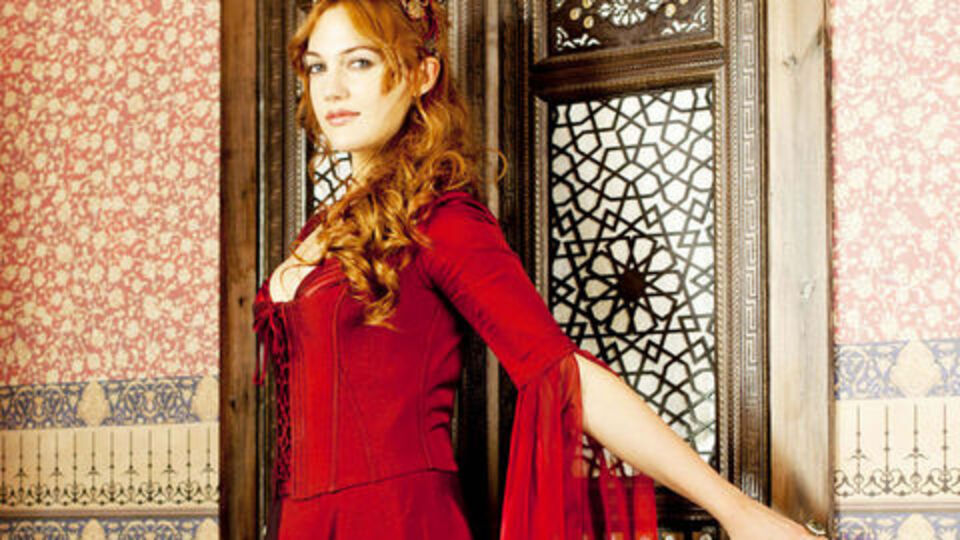 Hürrem Sultan olmak için 7 kilo verdi GALERİ