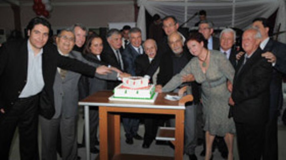 İzmirli gazeteciler stres attı
