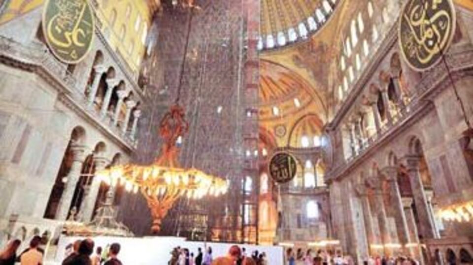 Ayasofya efsaneleri gün yüzüne çıktı