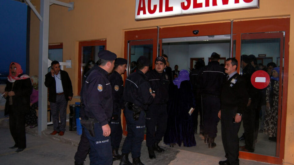 Aşiret kavgasında kan döküldü!