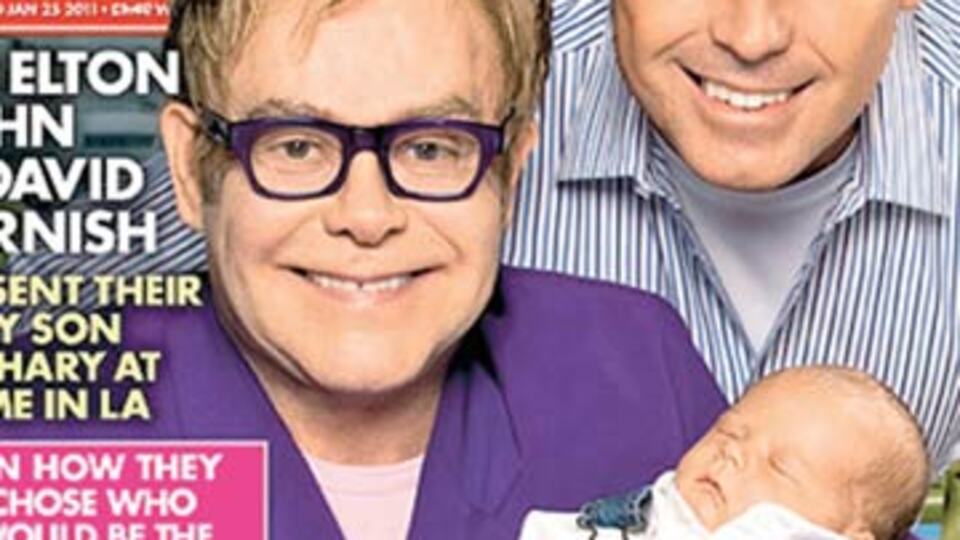 Elton John'un aile fotoğrafı