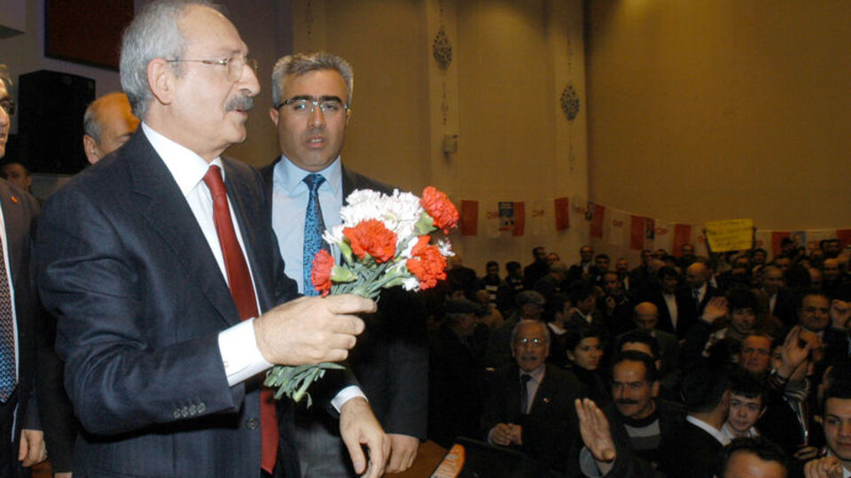 "Hiçbir çocuk CHP iktidarında yatağa aç girmeyecek"