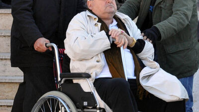 "Bir orgeneralin üzerini nasıl ararsınız? Terbiyesizler"