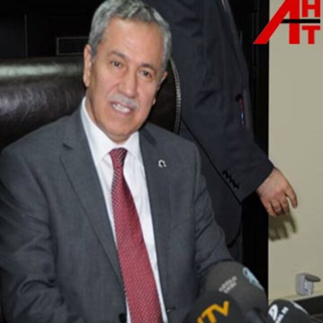 "Hayat içki ve seksten ibaret değil"