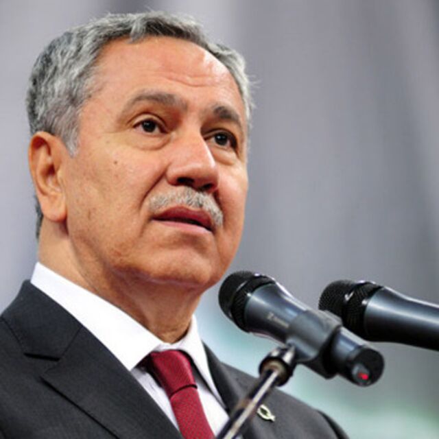 Gazetecilere gri pasaport!