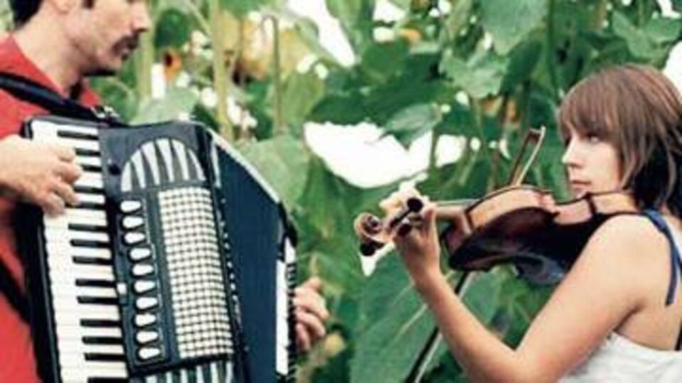 Müzikte 'Tanrı Osmanlı'yı korusun'