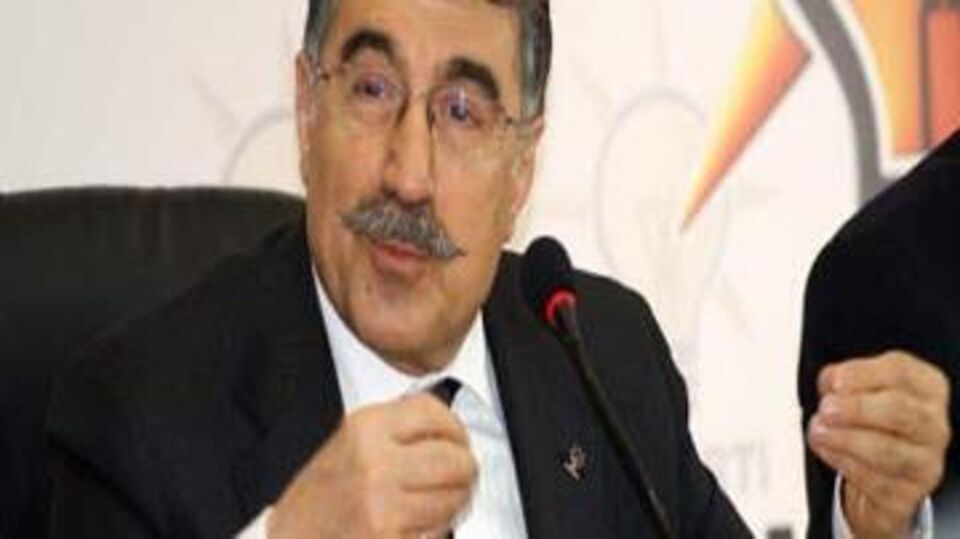 "Yüzler farklı, zihniyet aynı..."