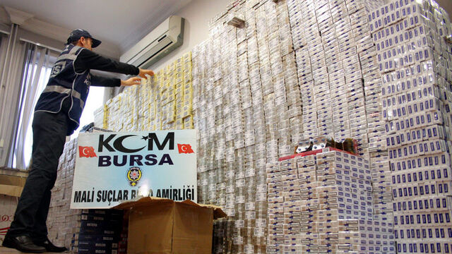 Bir karton sigaraya Viagra bedava!