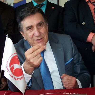 "Başbakan muhalefete tahammülsüz"