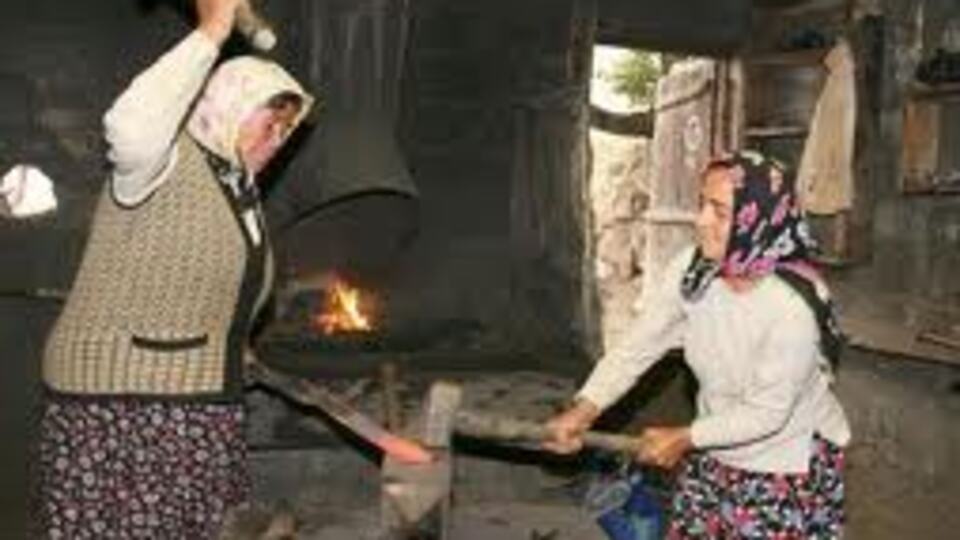 4 milyon kadın okuma bilmiyor!