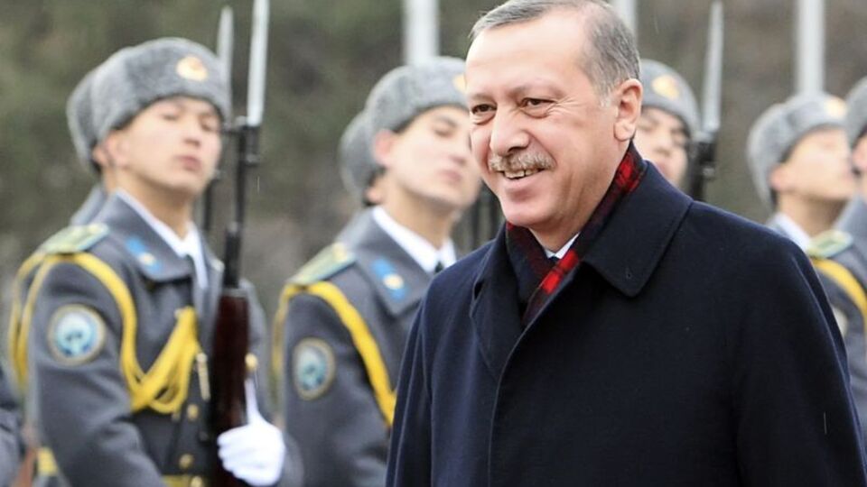 Erdoğan: Halk Mübarek'ten başka bir adım bekliyor - VİDEO