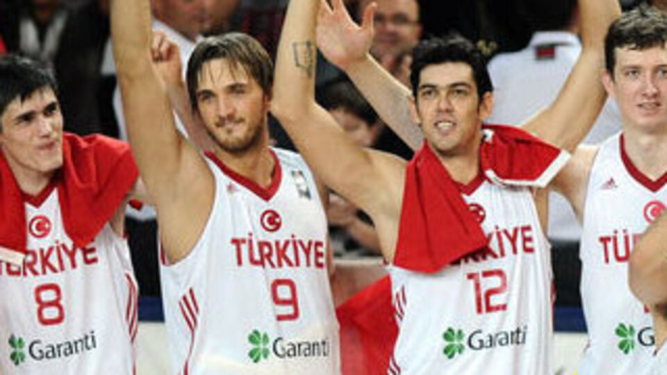 12 Dev Adam'ın patronu belli oldu!