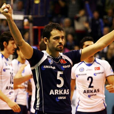 Arkas Spor turladı!