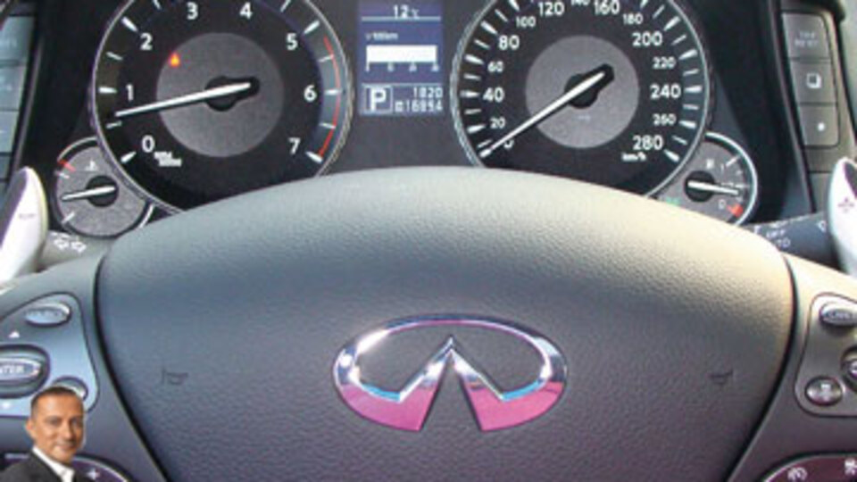 Anne Japon babası ise Alman olmalı