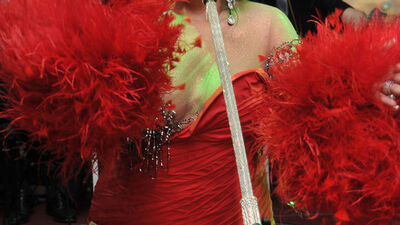 Diva, 'Zeki Müren'i Anma Gecesi'nde sahne aldı