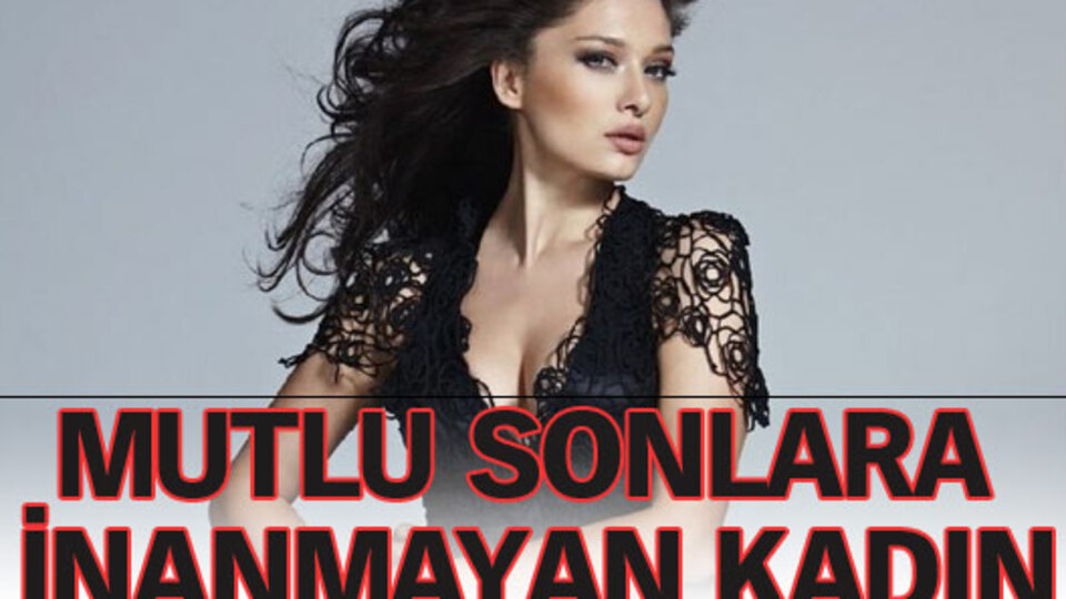 Mutlu sona inanmayan kadın