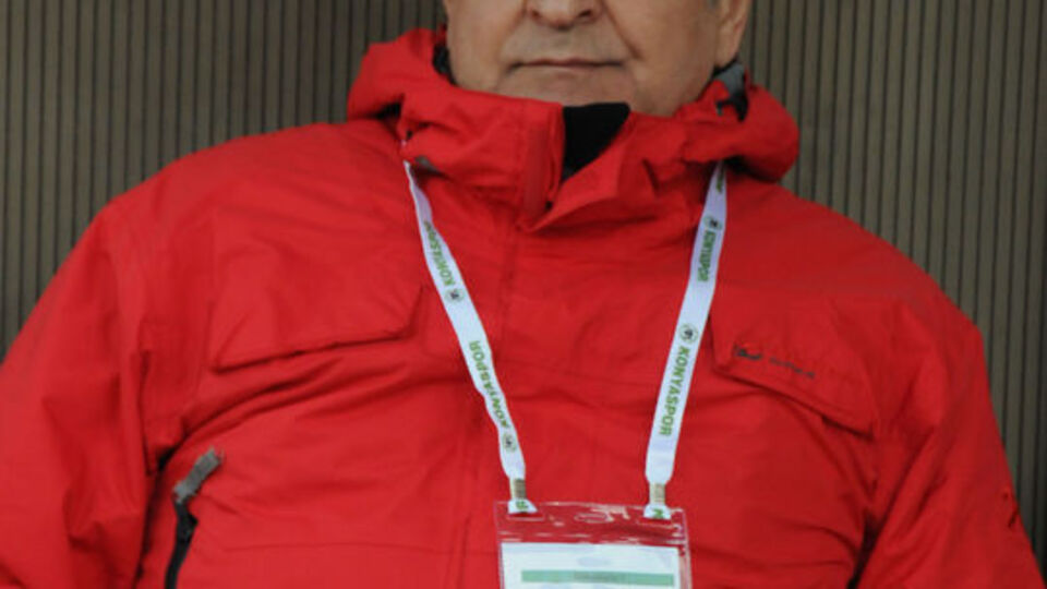 Vural hakeme yüklendi!