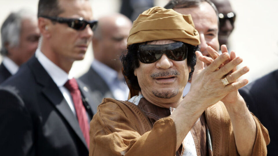 Kaddafi'nin serveti de tartışma yarattı