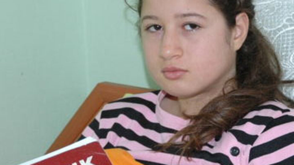 Beyninde ur olan Bahar için yardım kampanyası