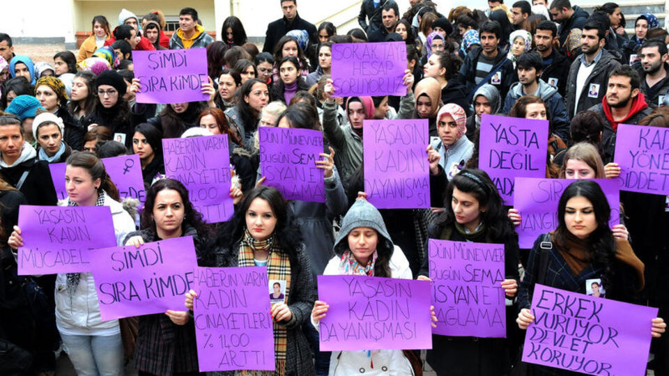 Bin kişi Sema için yürüdü