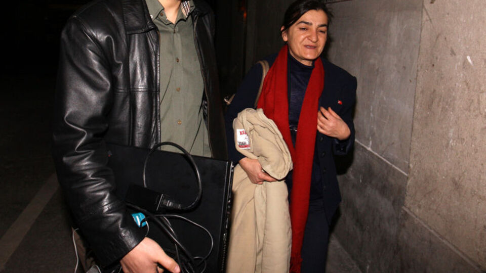 Emniyette nikotin krizi!