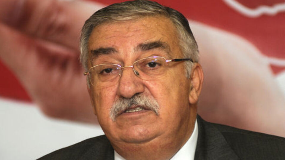 Kamu-Sen Genel Başkanı istifa etti