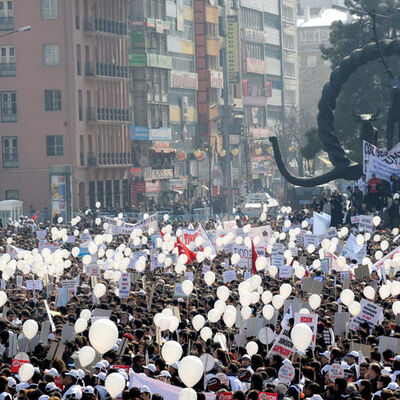 ''Çok Ses Tek Yürek'' dediler