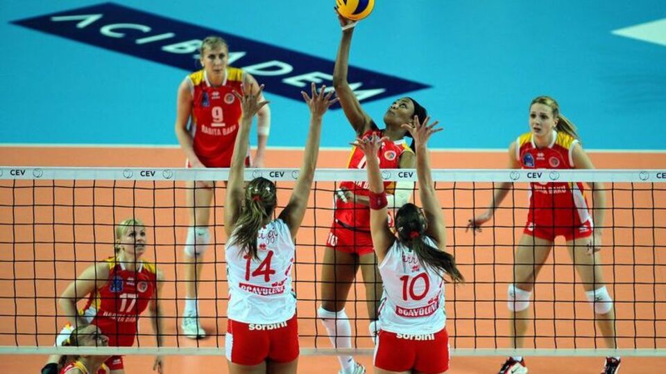 İlk finalist Rabita Bakü!