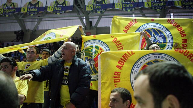 F.Bahçeliler Azeri takımını destekledi!