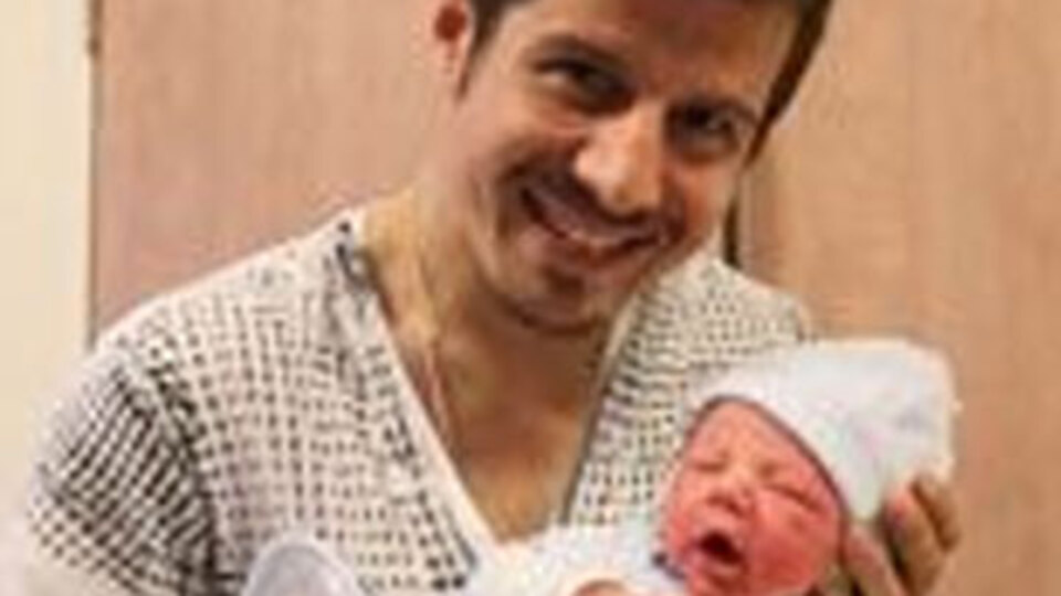 Emre Belözoğlu baba oldu