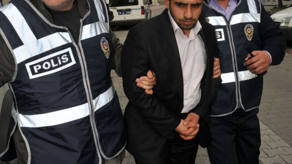 4 kişinin katili polise teslim oldu!