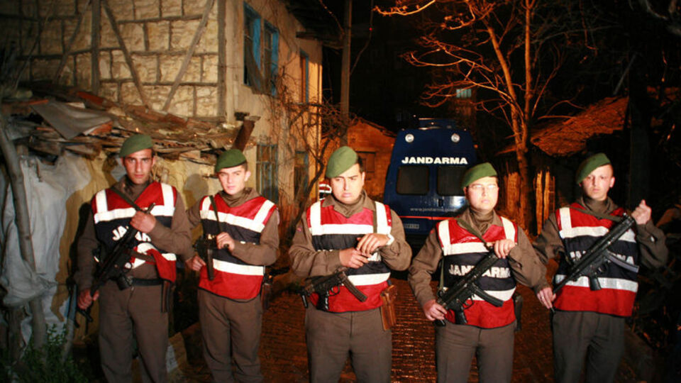 Sema'nın öldürüldüğü evde gece araması