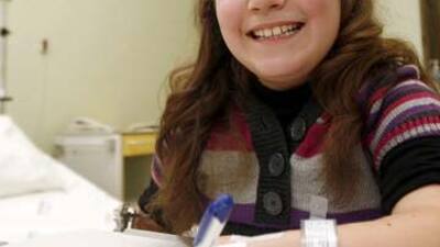 Bu parmaklar artık kalem tutuyor