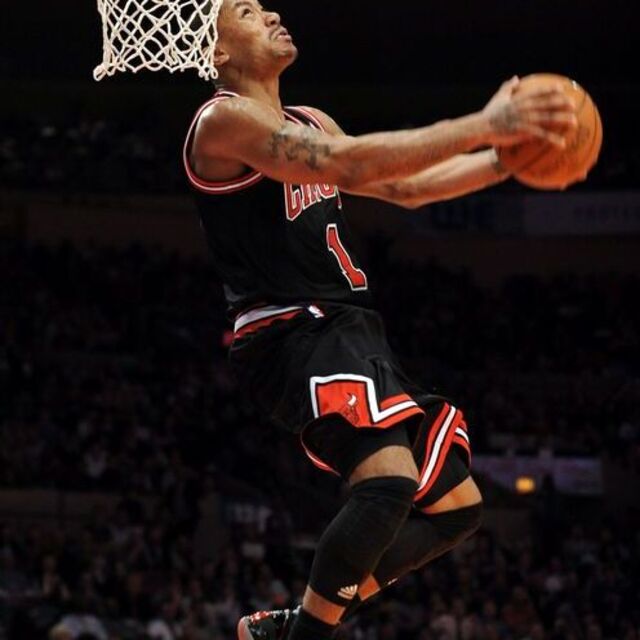Derrick Rose durdurulamadı!