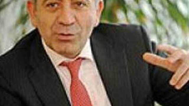Tekin 'bomba' benzetmesini eleştirdi